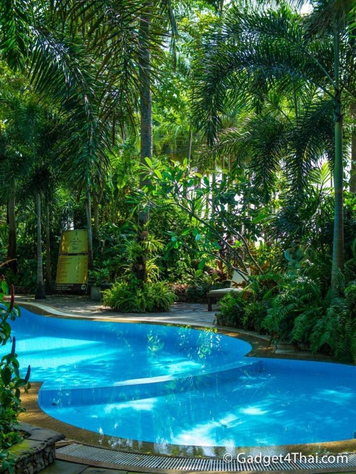 Baan Klang Aow Beach Resort Банкрут Екстер'єр фото