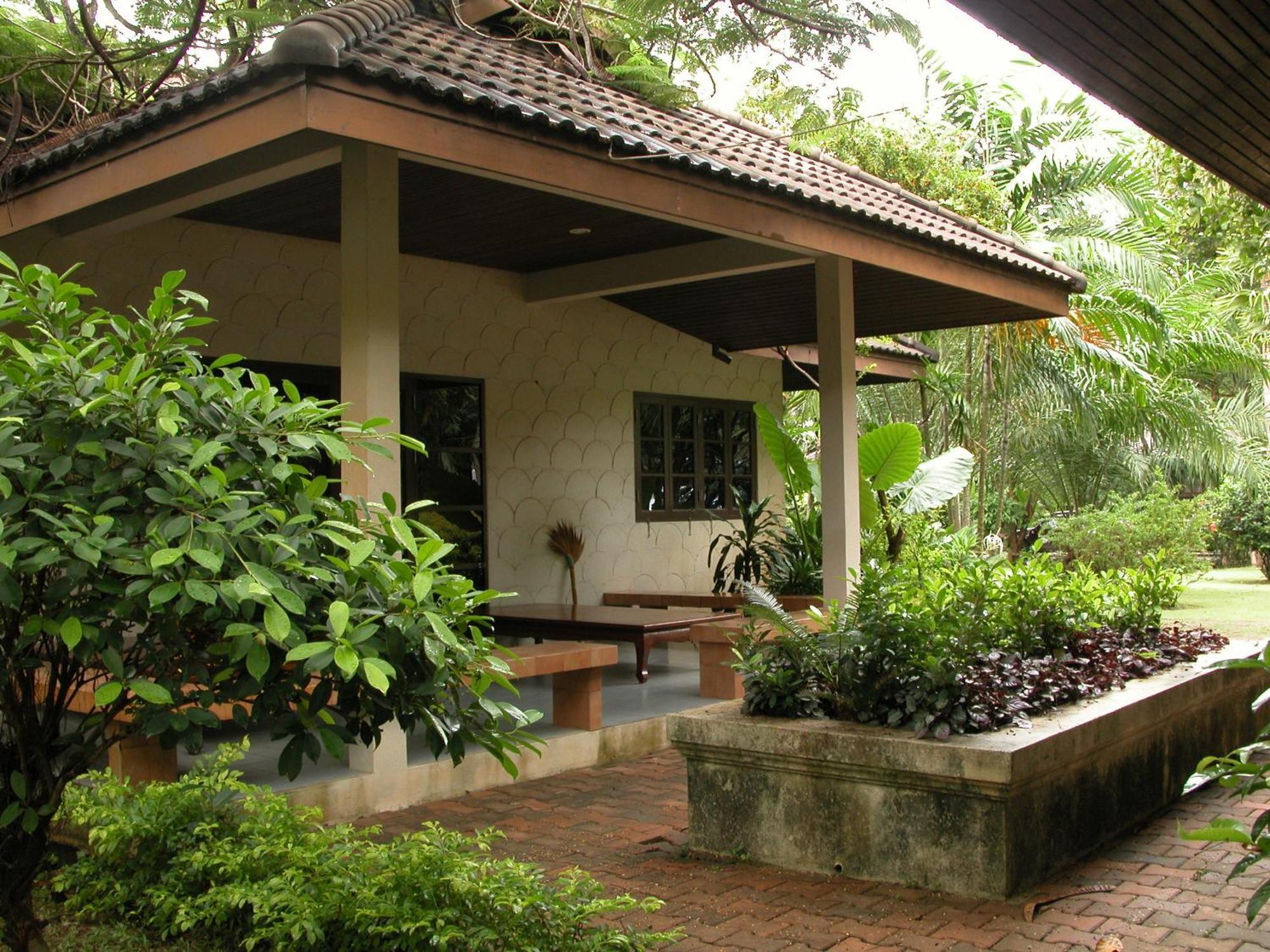 Baan Klang Aow Beach Resort Банкрут Екстер'єр фото